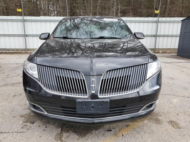 2015 Lincoln MKT