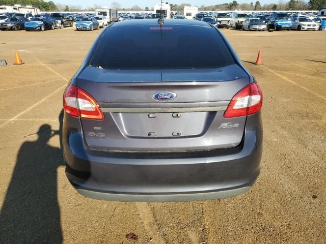 2013 Ford Fiesta SE