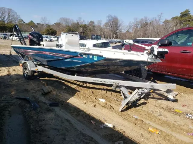 2020 Land Rover 2020 Landau Boat CO Boat