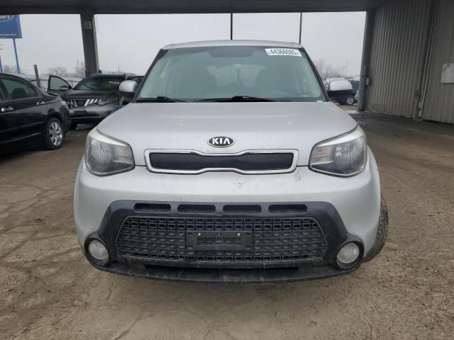 2016 KIA Soul +