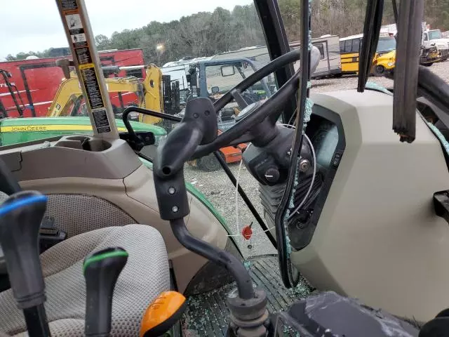 2018 John Deere 5085E