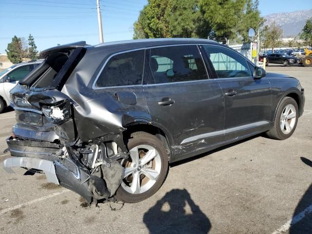 2020 Audi Q7 Premium