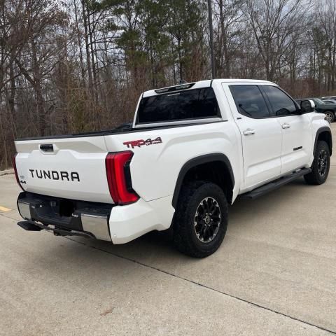 2023 Toyota Tundra Crewmax SR