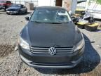 2014 Volkswagen Passat SE