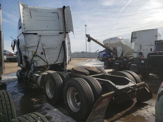 2017 Volvo VN Semi Truck