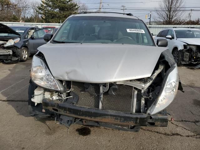 2006 Toyota Sienna CE