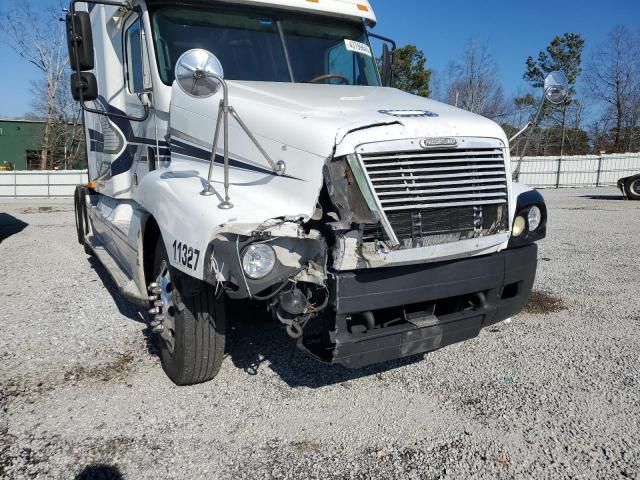 1998 Freightliner Conventional FLC120