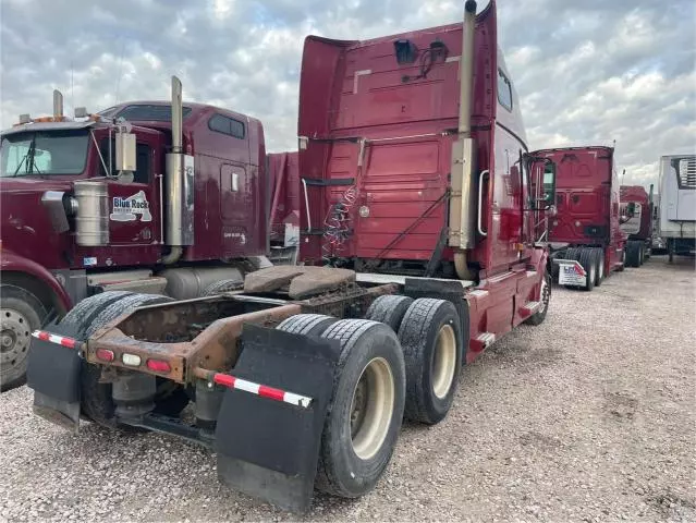 2007 Volvo VN VNL