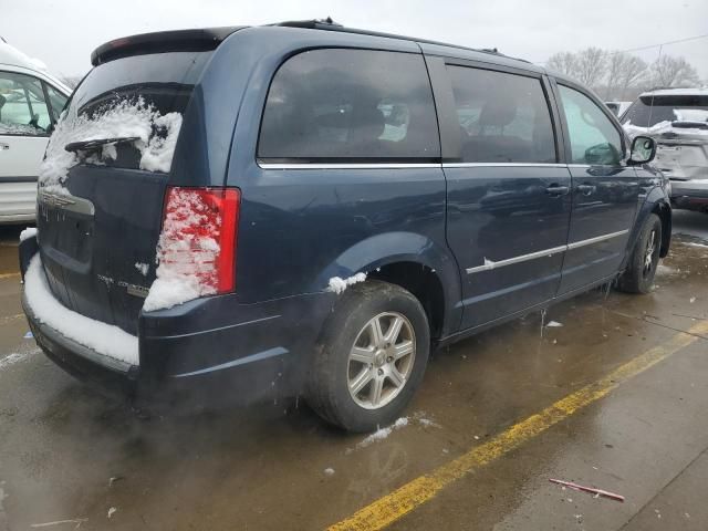 2009 Chrysler Town & Country Touring