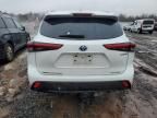 2022 Toyota Highlander Hybrid Limited