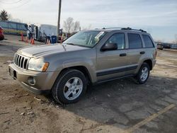 Salvage cars for sale at Pekin, IL auction: 2005 Jeep Grand Cherokee Laredo