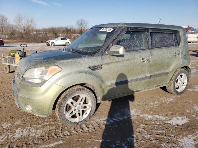 2011 KIA Soul +