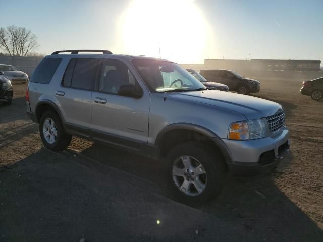 2004 Ford Explorer XLT