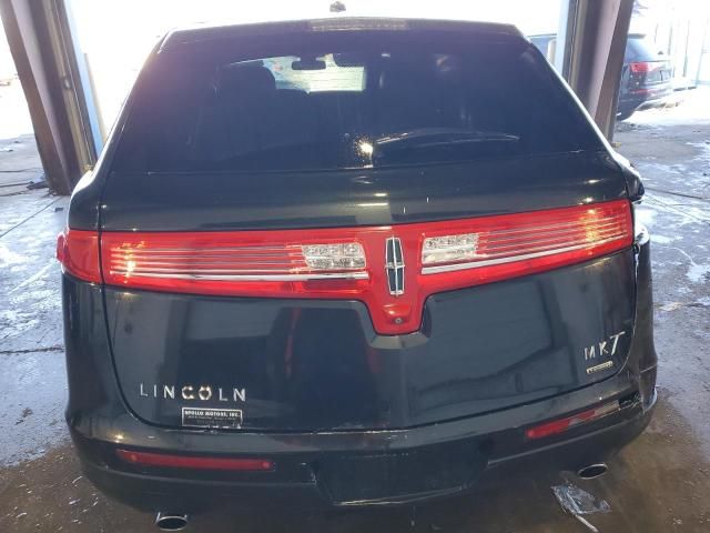 2015 Lincoln MKT