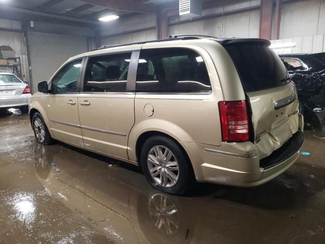 2010 Chrysler Town & Country Touring