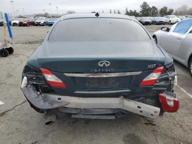 2012 Infiniti M37