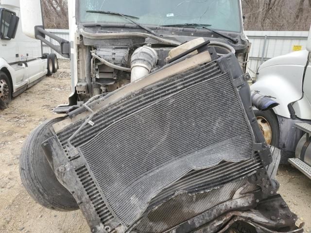 2017 Peterbilt 579