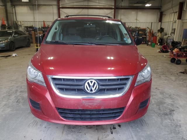 2009 Volkswagen Routan S