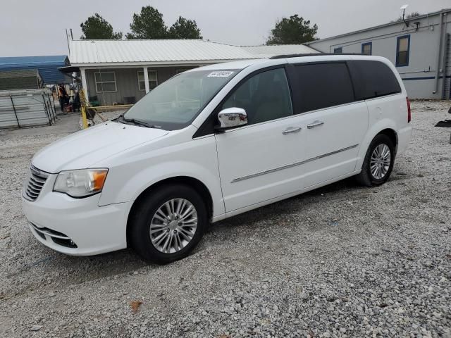 2015 Chrysler Town & Country Touring L