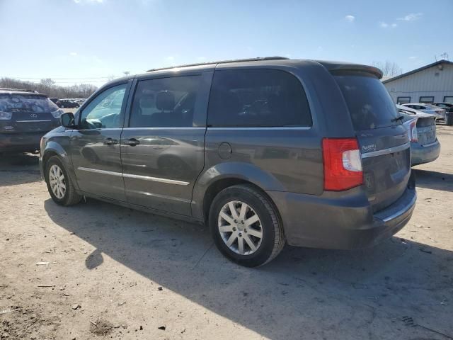 2016 Chrysler Town & Country Touring