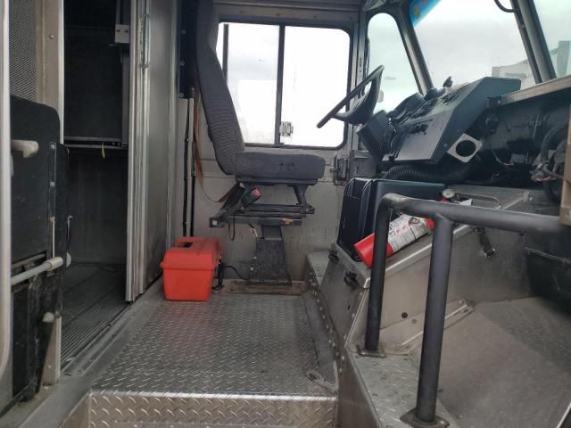 2020 Freightliner Chassis M Line WALK-IN Van