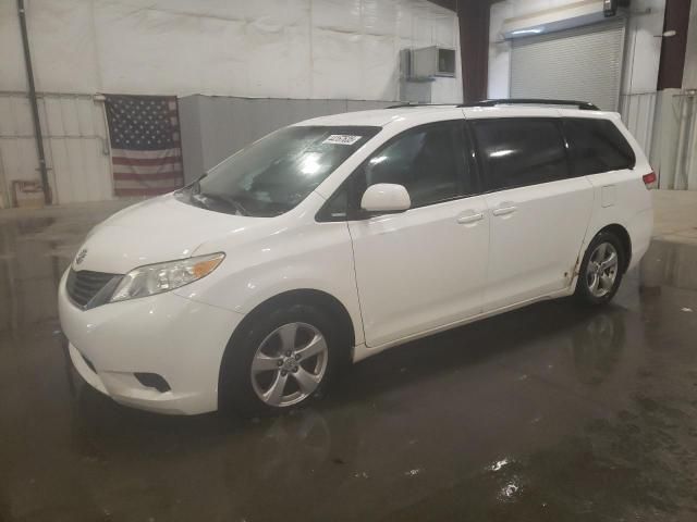 2011 Toyota Sienna LE