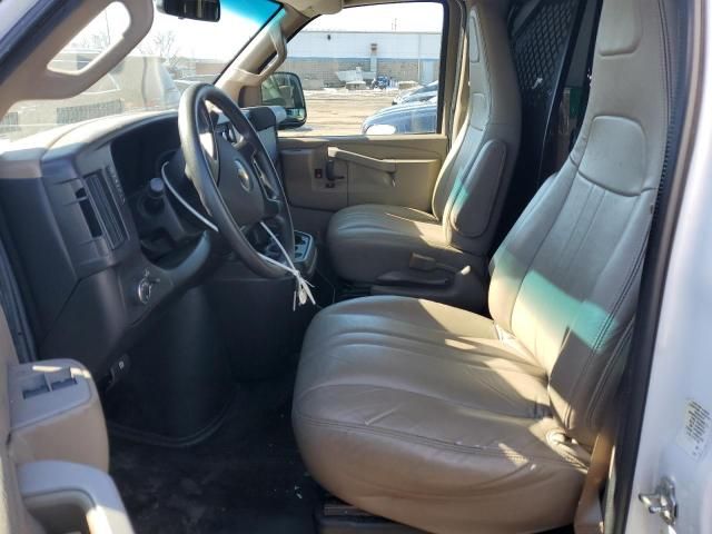 2016 Chevrolet Express G2500