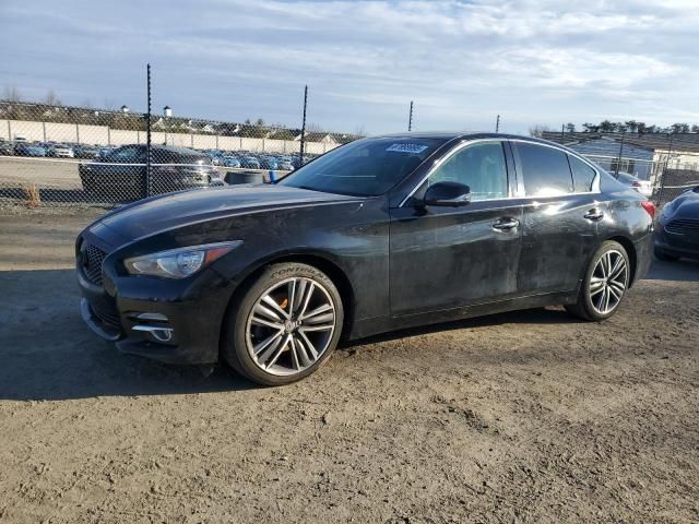 2015 Infiniti Q50 Base