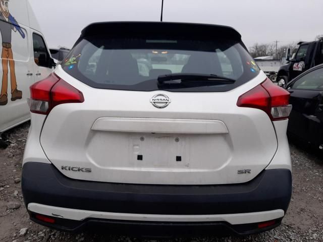 2019 Nissan Kicks S