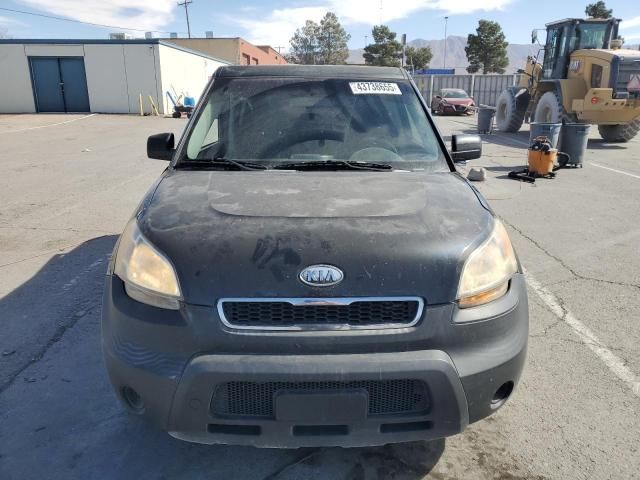 2010 KIA Soul +