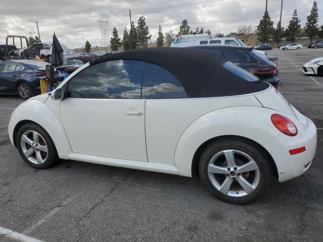 2007 Volkswagen New Beetle Triple White