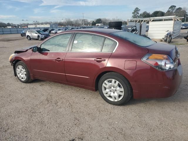 2010 Nissan Altima Base