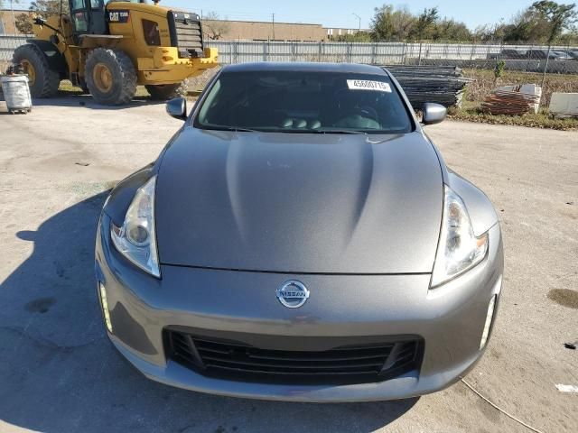 2017 Nissan 370Z Base