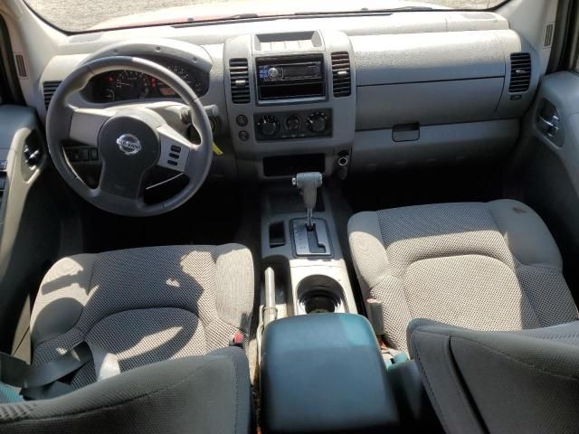 2005 Nissan Frontier Crew Cab LE