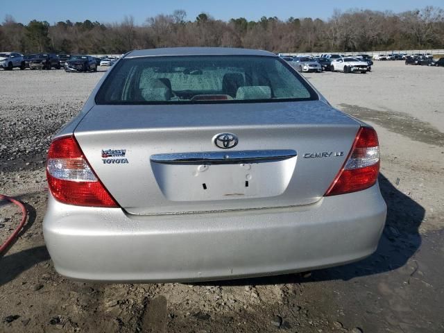 2004 Toyota Camry LE