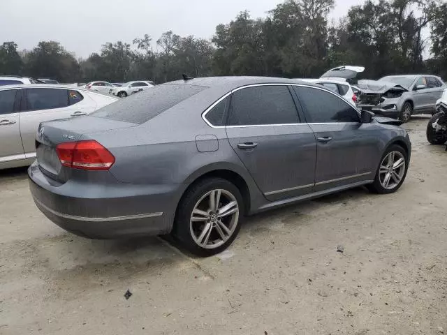 2015 Volkswagen Passat SEL