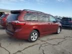 2018 Toyota Sienna LE