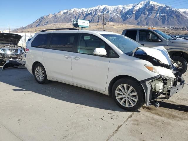 2014 Toyota Sienna XLE