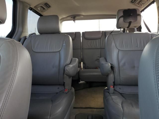 2008 Toyota Sienna XLE