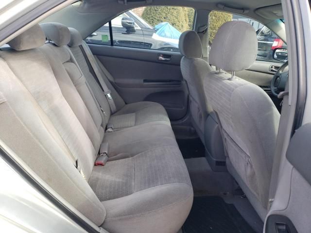 2005 Toyota Camry LE