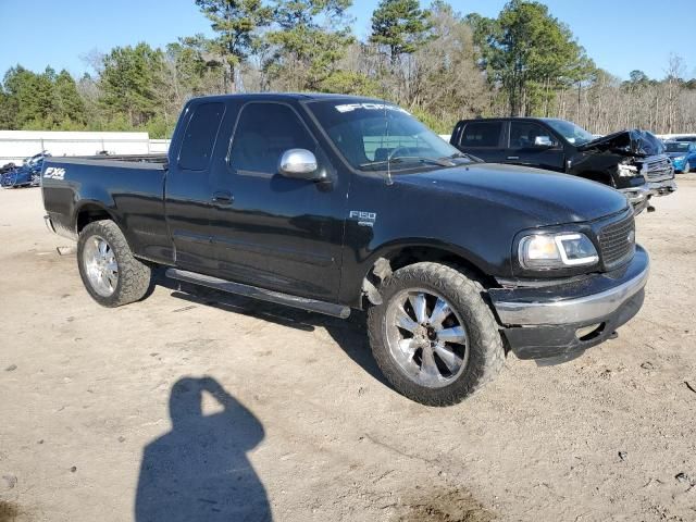 2004 Ford F-150 Heritage Classic