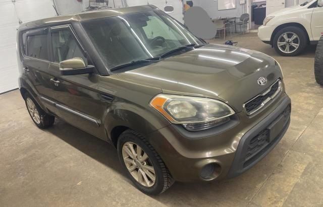 2013 KIA Soul +