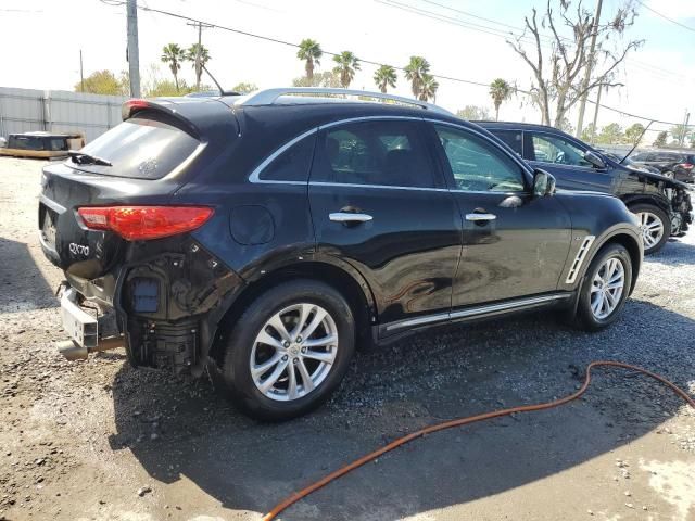 2016 Infiniti QX70