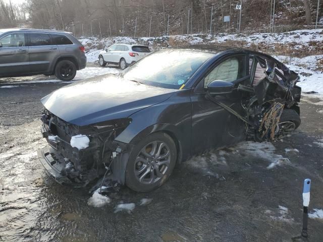 2019 Toyota Yaris L