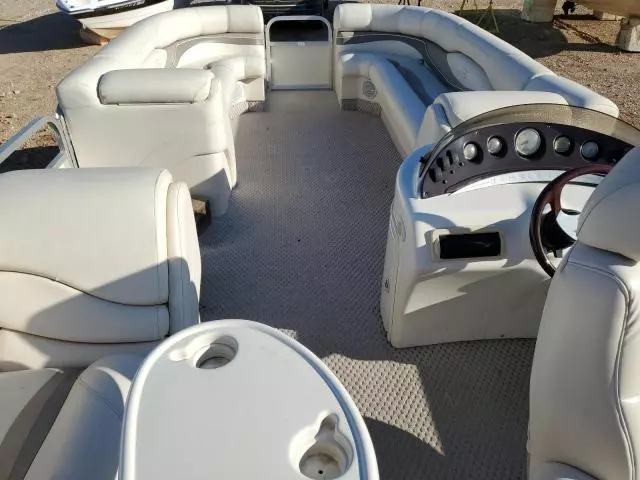 2006 Bennington Marine 2575 RL