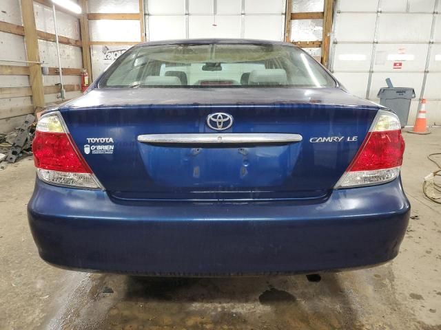 2005 Toyota Camry LE