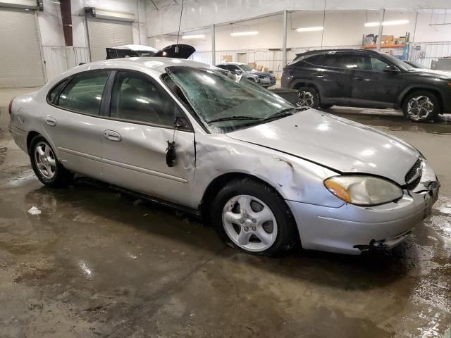 2002 Ford Taurus SE