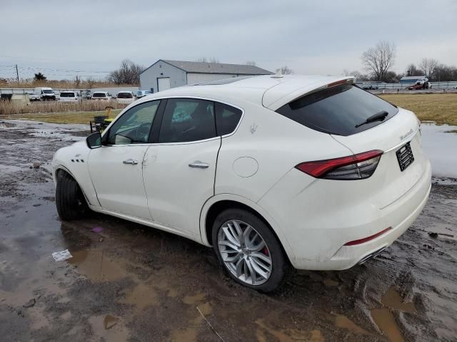 2022 Maserati Levante Base