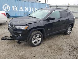 SUV salvage a la venta en subasta: 2024 Jeep Compass Latitude