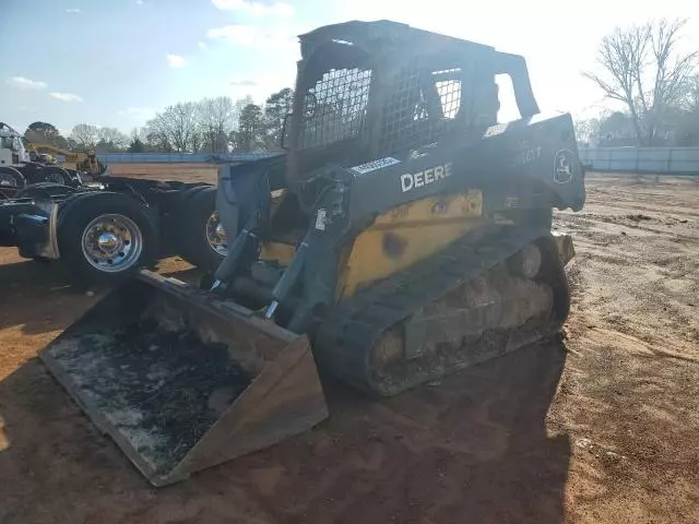 2021 John Deere 331G